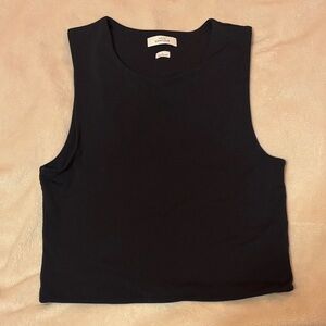 Babaton Classic Black Contour Top